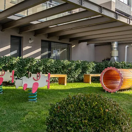 Envoo Homes - Alphaville 33 - 1 Bedroom Брашов