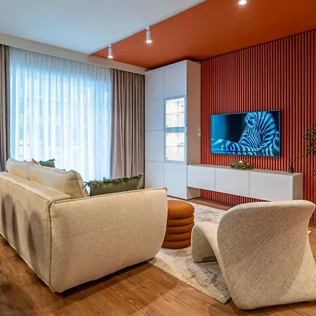 Envoo Homes - Alphaville 33 - 1 Bedroom Апартаменти
